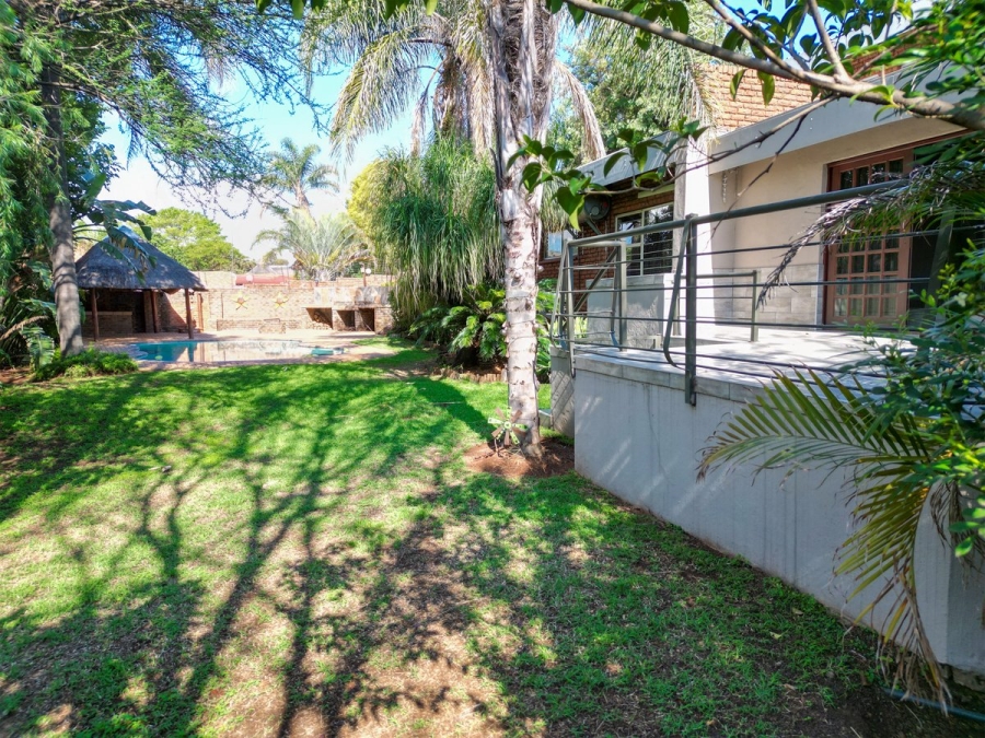 4 Bedroom Property for Sale in Ifafi North West